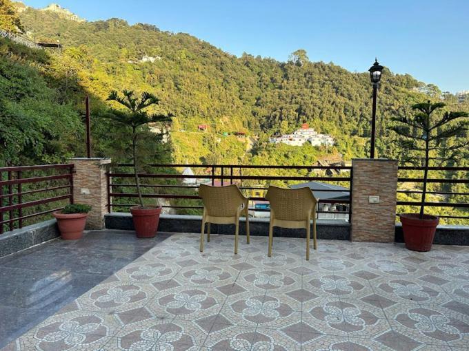 Hotel 7 Heavens Mussoorie Exterior photo